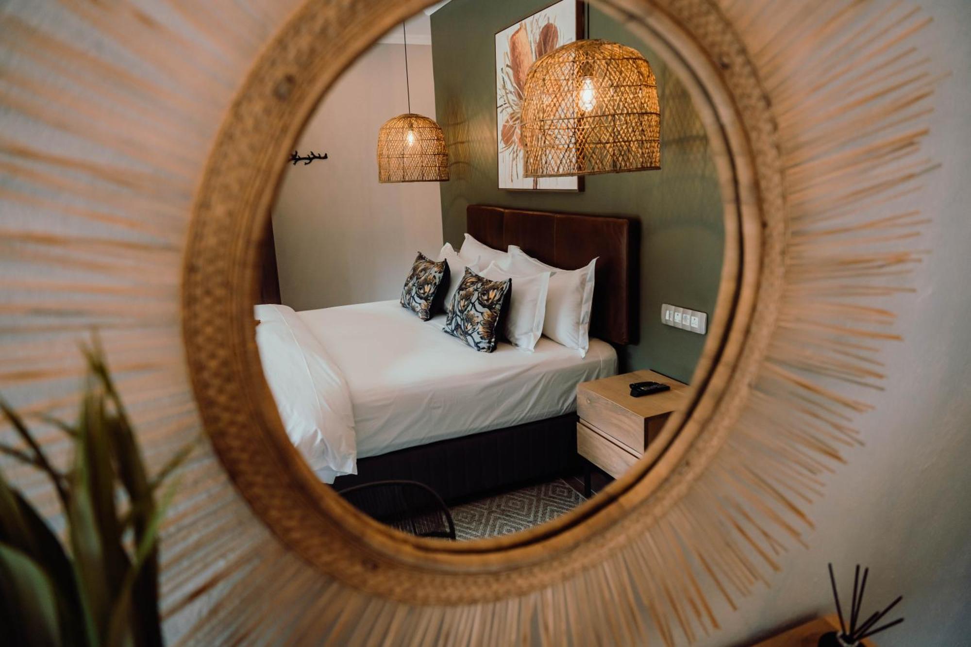 Bambuu Lakeside Lodge Hazyview Kültér fotó